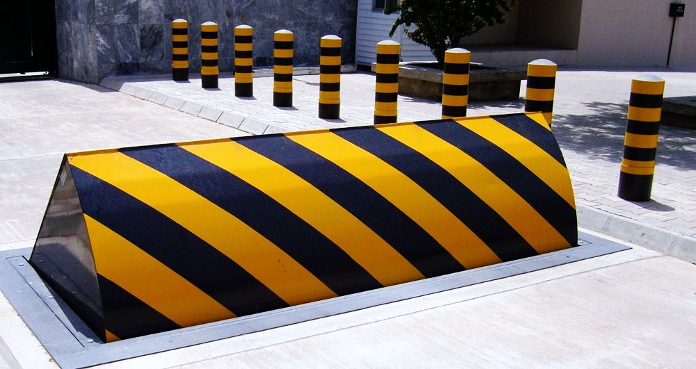 Hydraulic Road Blocker Barriers